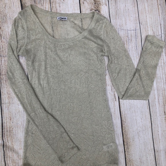 Two Express Tops - Picture 5 of 7